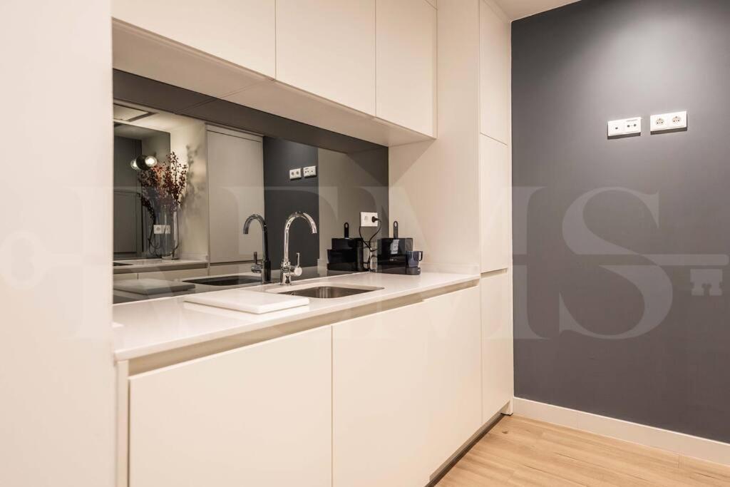 Penthouse Suite With Rooftop In The Heart Of Malaga By Rems 외부 사진